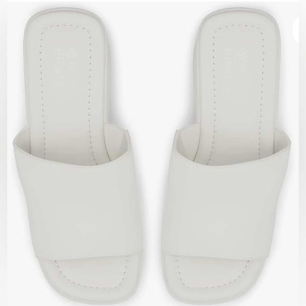 CALL IT SPRING White Tropezz Wedge Sandal size 6